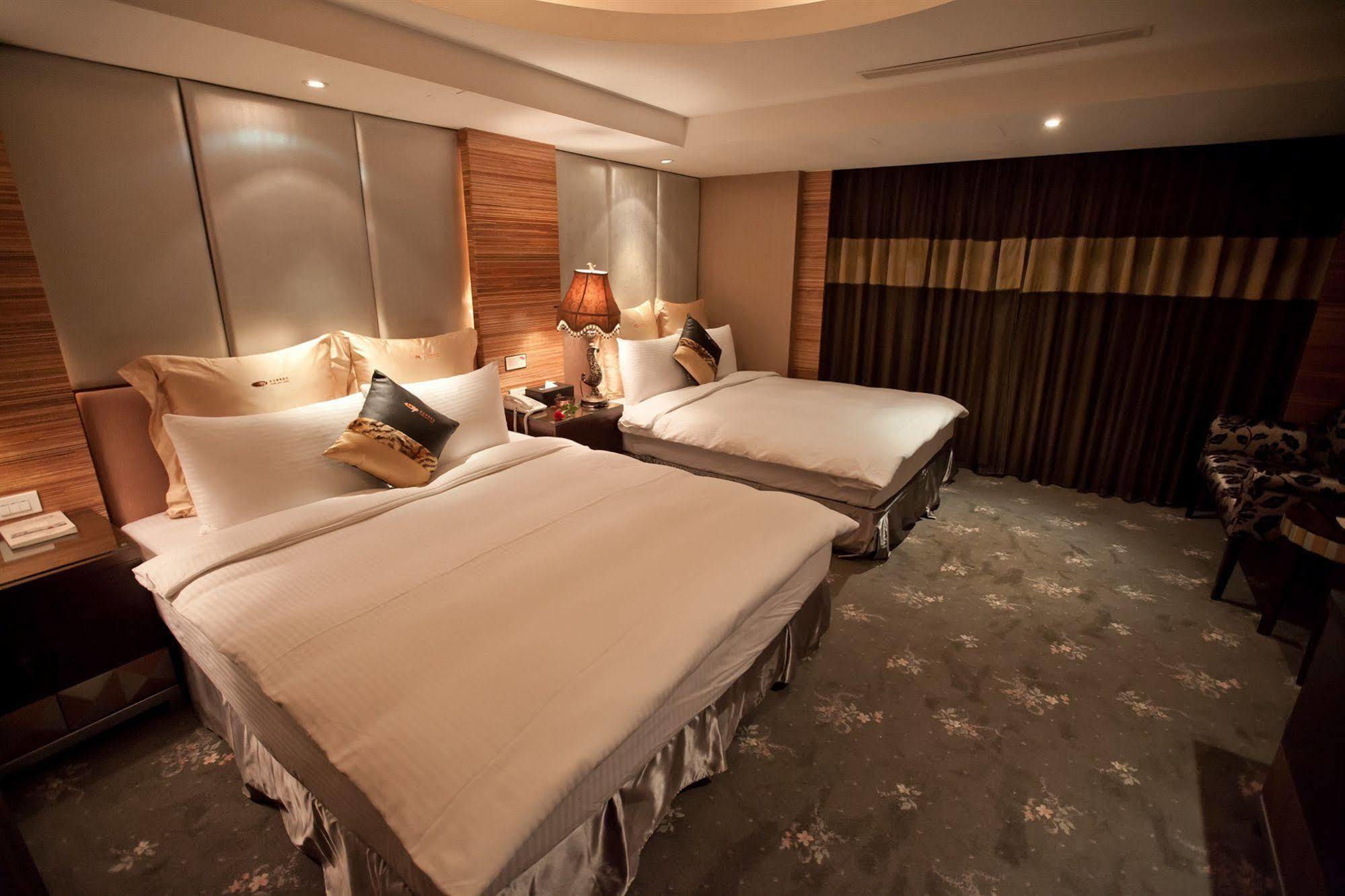Taipei Lotty Hotel Exterior photo