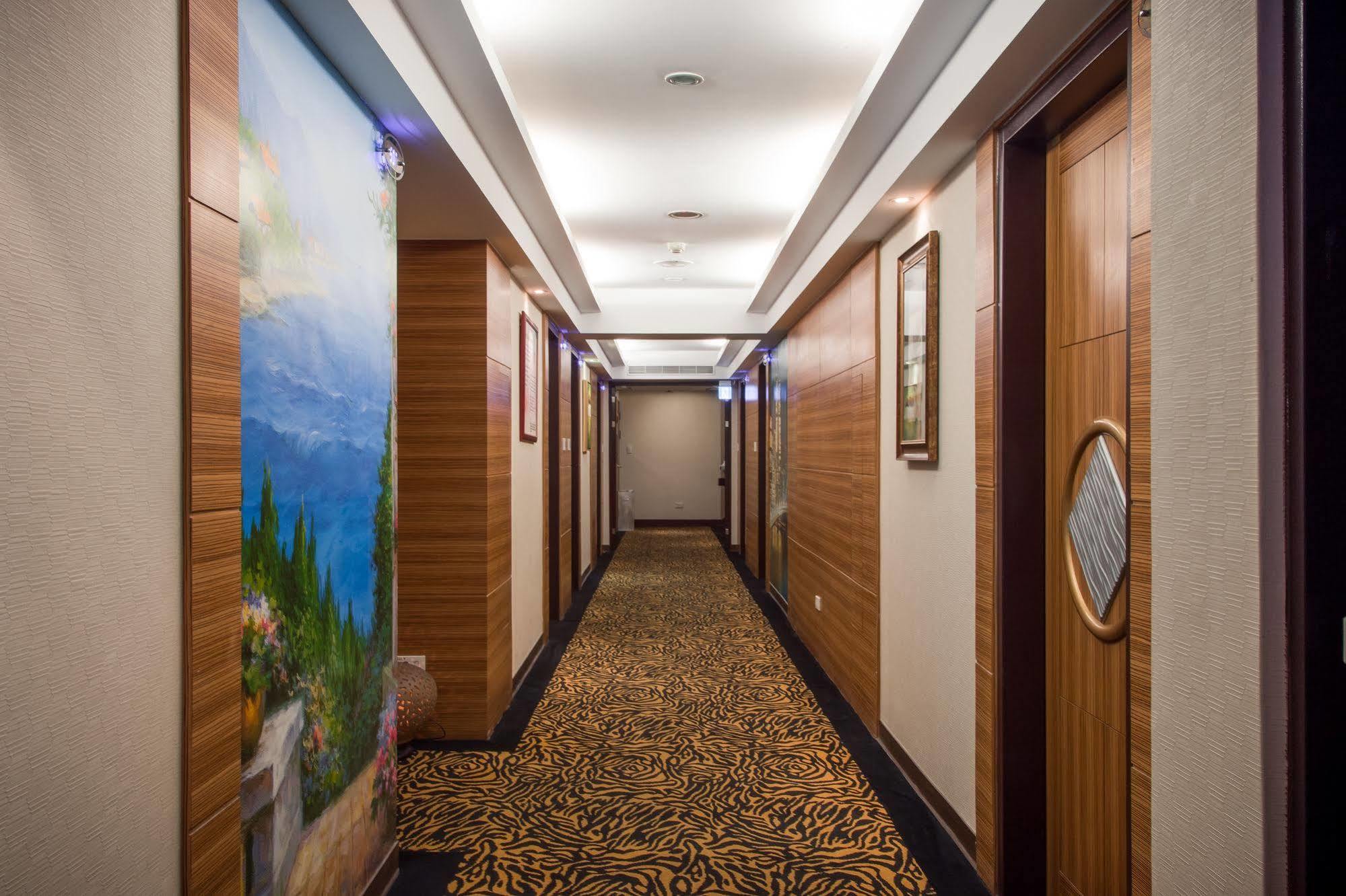 Taipei Lotty Hotel Exterior photo